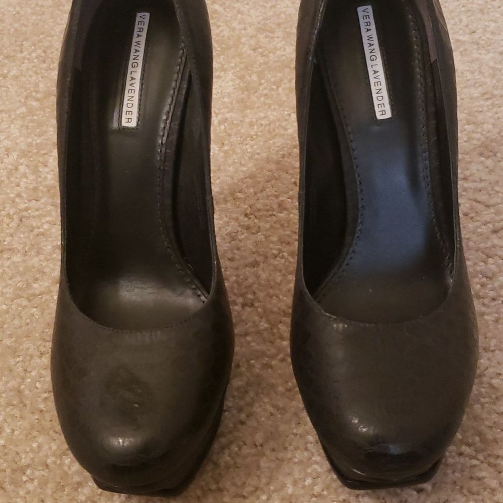 Vera Wang Lavender Zoey Pumps 9.5